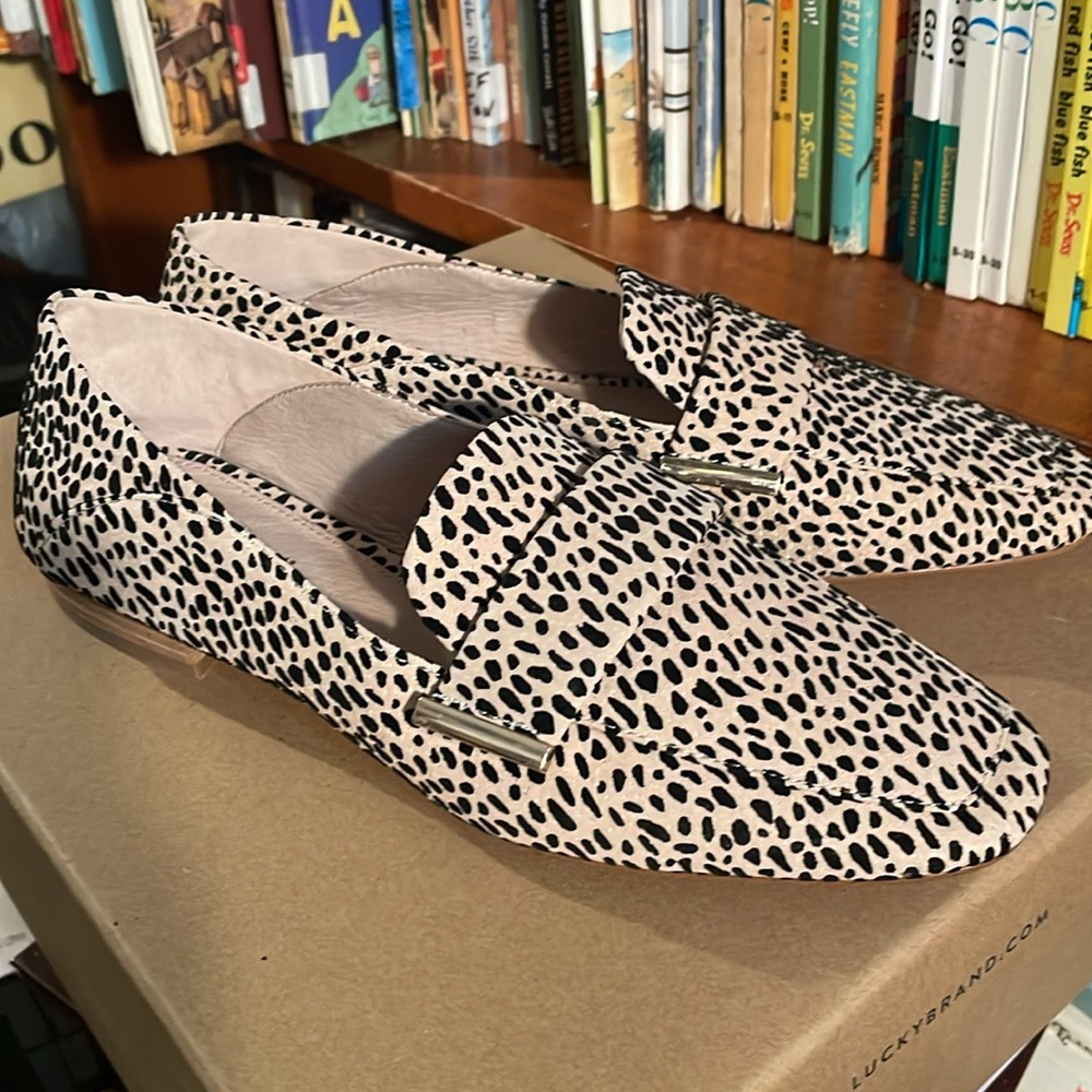Gianni Bini Cream and Black Dotted Loafers with Metal Accent